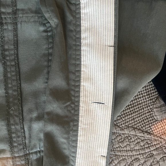 Willow and Clay Army Green Large Button Jacket with Pockets Unlined Lyocell - Picture 6 of 7